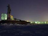 Плотина Рыбинской ГЭС зимой. Плотина Рыбинской ГЭС зимой.