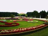Schonbrunn Palace Garden, Vienna, Austria Schonbrunn Palace Garden, Vienna, Austria
