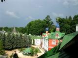 псково-печерский монастырь. вид сверху псково-печерский монастырь. вид сверху