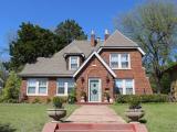 Oklahoma City, OK - Heritage Hills - 1618 Classen Dr. Built: 1927