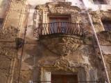 Antico balcone al centro storico di Agrigento Antico balcone al centro storico di Agrigento