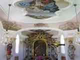 Reutte Floriankapelle (Innenansicht mit Deckenfresko) Reutte Floriankapelle (Innenansicht mit Deckenfresko)