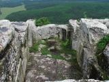 ОСТАНКИ ПЕЩЕРНОГО ГОРАДА МАНГУП-КАЛЕ. КРЫМ. ОСТАНКИ ПЕЩЕРНОГО ГОРАДА МАНГУП-КАЛЕ. КРЫМ.