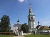 Очередная пизанская башня. Церковь Бориса и Глеба, Колокольня, Церковь Стефана Архидиакона. Кидекша. Суздальский р-н. Владимирская обл. Август 2013 Очередная пизанская башня. Церковь Бориса и Глеба, Колокольня, Церковь Стефана Архидиакона. Кидекша. Суздальский р-н. Владимирская обл. Август 2013