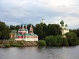 Углич, церковь Димитрия царевича "на крови" Углич, церковь Димитрия царевича "на крови"