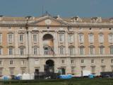 La Reggia  dai giardini di piazza Carlo III°