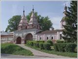 Суздаль. Ризоположенский монастырь. Святые врата. 07.2013.