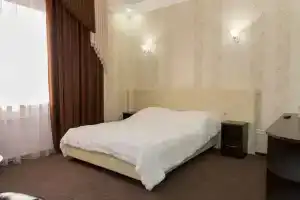 Полулюкс 2-х местный DBL, Балаково