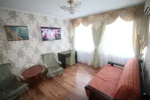 3-комнатная квартира, Феодосия