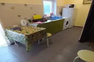 Первый этаж двухэтажного домика, Должанская