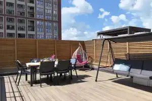 Шикарная квартира с террасой, детским городком и парком, Новосибирск
