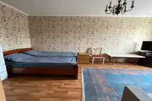 Хорошая квартира у метро Коломенская, Москва