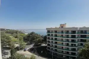 Видовые апартаменты SkyPlaza, Ялта