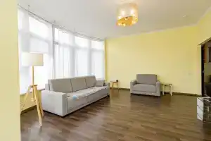 Дизайнерская, современная квартира в центре
