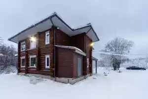 Дом на первой линии с видом на озеро, Важинская Пристань