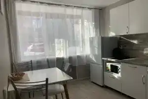 Уютная квартира рядом с ДВГУПС и жд вокзалом, Хабаровск