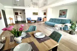 Апарт-отель «Lux flat on Karla Marksa», Туапсе