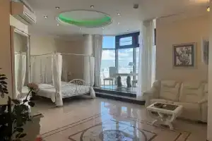 Двухместный номер с 1 кроватью полулюкс, Москва
