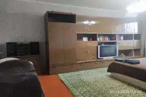 Уютная квартира с видом на озеро, Солнечнодольск