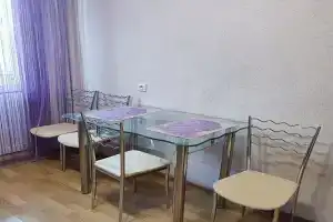 Чистая квартира, Берёзовский