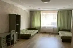 3-комнатная квартира, Калининград