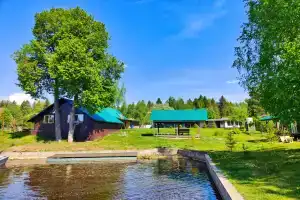 Уютный дом на берегу реки Чусовая, Усть-Шалашная