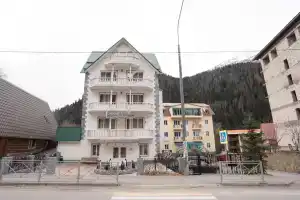 Отель «Снежная Королева», Домбай