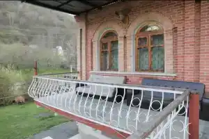 Особняк в живописном районе Куртатинского ущелья