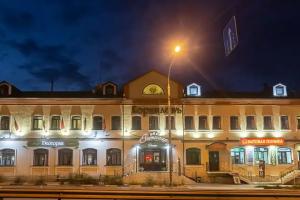 Отель «Корнилов», Покров