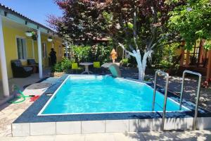 Гостевой дом «Лада», Поповка