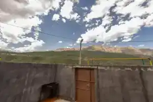 Коттедж с видом на горы, Барзикау