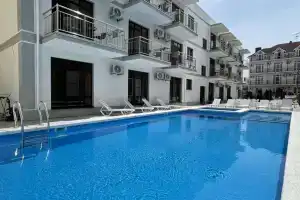White Hotel, Витязево