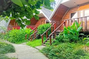 Гостевой дом «Весенний с видом на море», Лоо