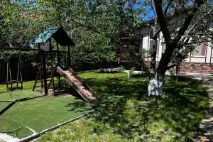 Дом для отпуска «Патио», Кабардинка