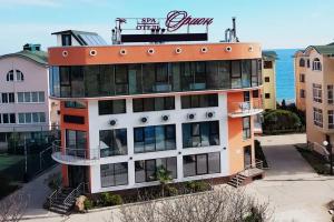 Гостиница «Орион», Рыбачье