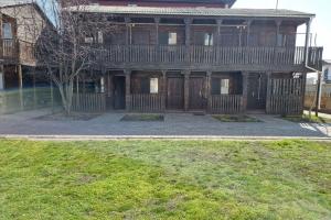 Гостевой дом «Северная Аврора», Штормовое