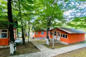 База отдыха «Юг Турист», Инал