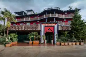 Гостиница «Марракеш», Лоо