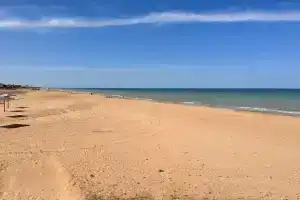 Гостиница «Holidays», Избербаш