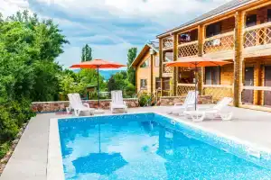 Гостевой дом «Приют странника», Подгорное