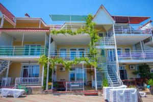 Эллинг «Катран-Комфорт», Орджоникидзе