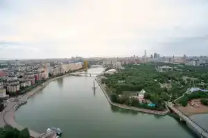 Гранд Алатау на 29 этаже, Астана