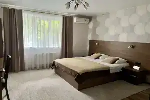 Гостиница «Авеню», Омск