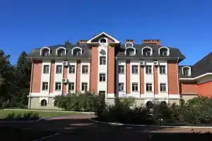Отель «Эдем», Псков