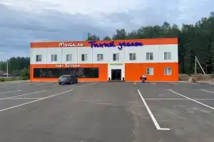 Мотель «Тихий уголок», Шарья