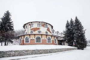 Отель «Бавария спа», Майма