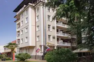 Отель «Империя», Адлер