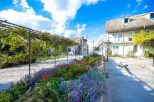 Гостевой дом «Усадьба У Машеньки», Заозёрное