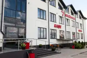 Отель «Семерочка», Смиловичи