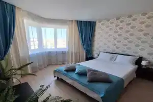 Квартиры посуточно на Раздольной 76/1